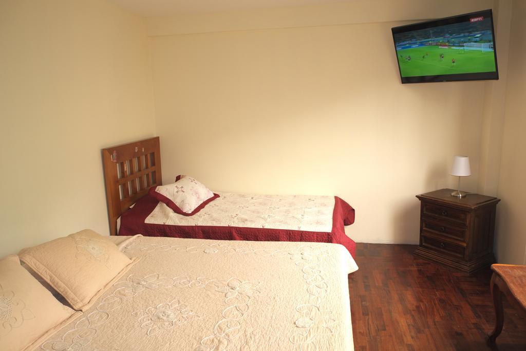 Inkawasi Miraflores Hostel Lima Szoba fotó